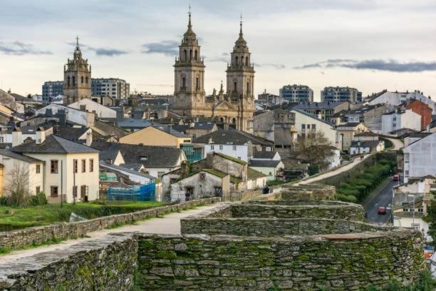 Apartamento Dentro De Muralla Y Parking Gratuito En Pleno Centro لوغو المظهر الخارجي الصورة